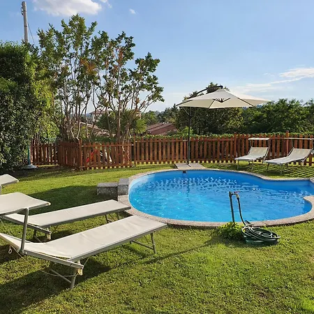 招待所 Mia Experience 4*