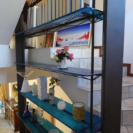 Mia Experience 招待所